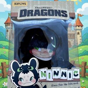 DreamWorks Dragons Ninnic Plush Figure - Black with Green Eyes